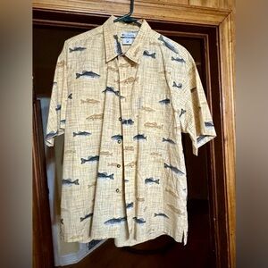 Columbia Men's Fish Pattern Shirt - Beige and Blue